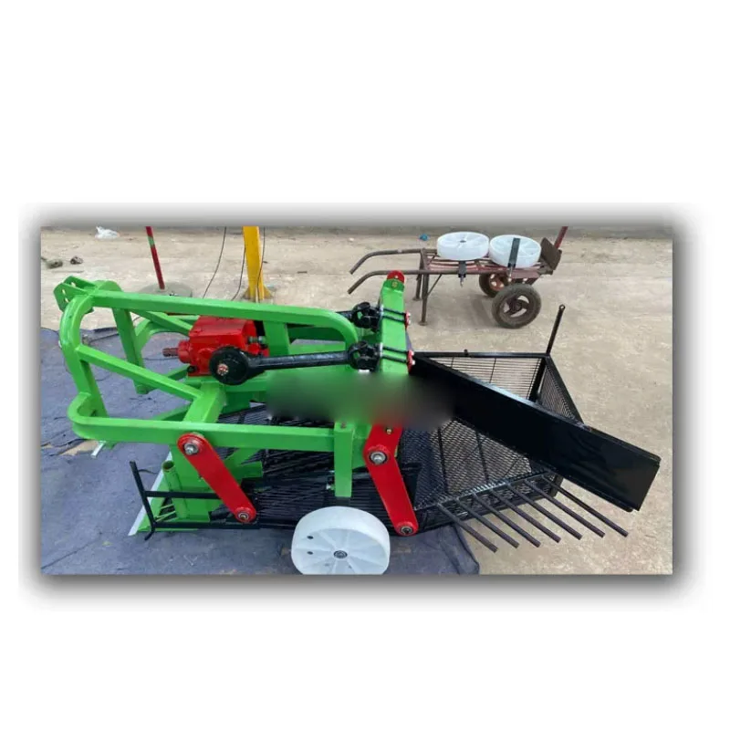 

New Fallen Peanut Collecting Picking Machine Roller Shutter Vibrating Screen Peanut Harvester （customized）