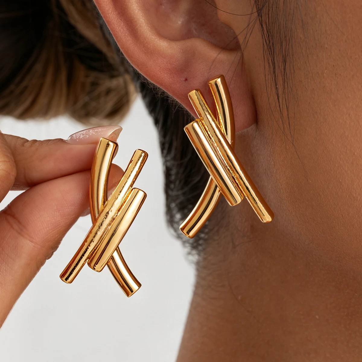 SHIXIN Fashion Geometric Gold Color X-Shaped Stud Earrings Women Simple Smooth Metal Copper Piercing Ear Jewelry Accessory Gifts