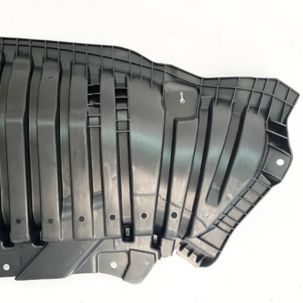 For Mercedes Benz C-Class W205 2015-2021 Front bumper lower protective plate: A2055200000 A2055200600