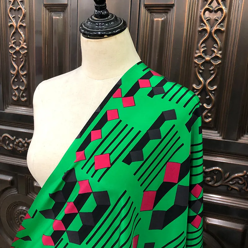 

1 meter 100% Mulberry Silk 18 momme Crepe Silk Fabric Green Red Lines Printed 114cm 44" wide by the yard CY078