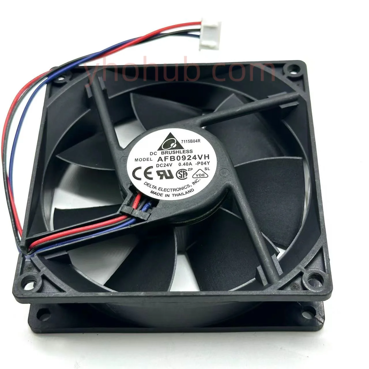 Delta Electronics AFB0924VH P04Y DC 24V 0.40A 90x90x25mm 3-Wire Server Cooling Fan