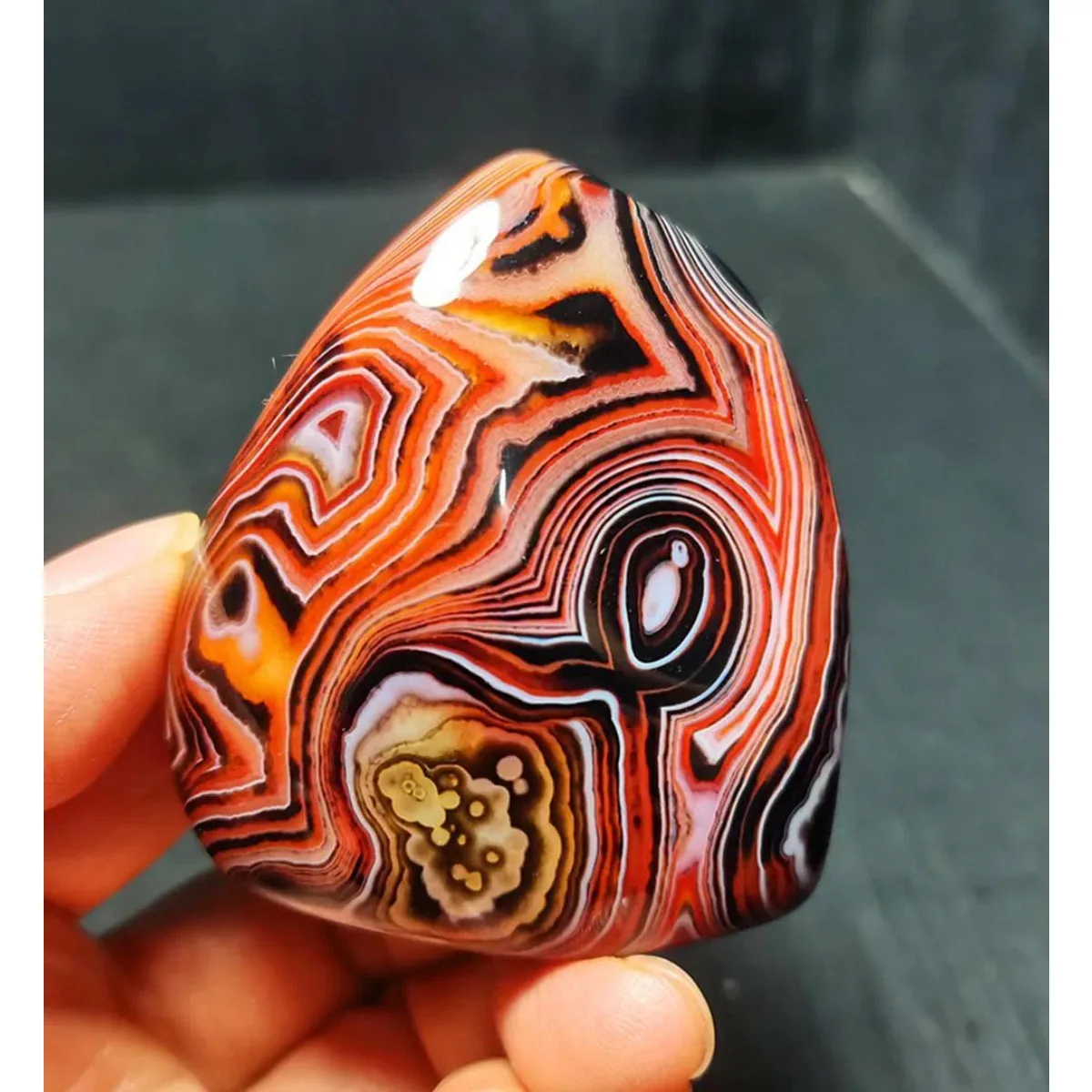 Sunset Tone River Stone Banded Agate, Tumbled Polished Stone, Pendant Making, Natural Stone, Crystal Collection, Table Display