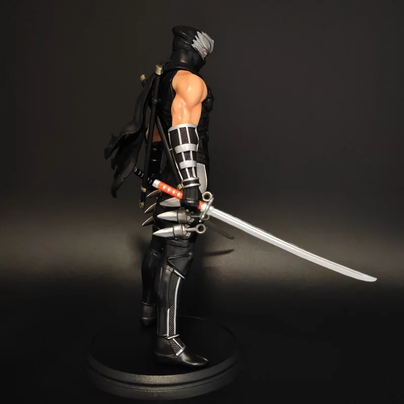 Figurka Ryu Hayabusa z Ninja Gaiden 4, model, ozdoba, prezent do dekoracji biurka