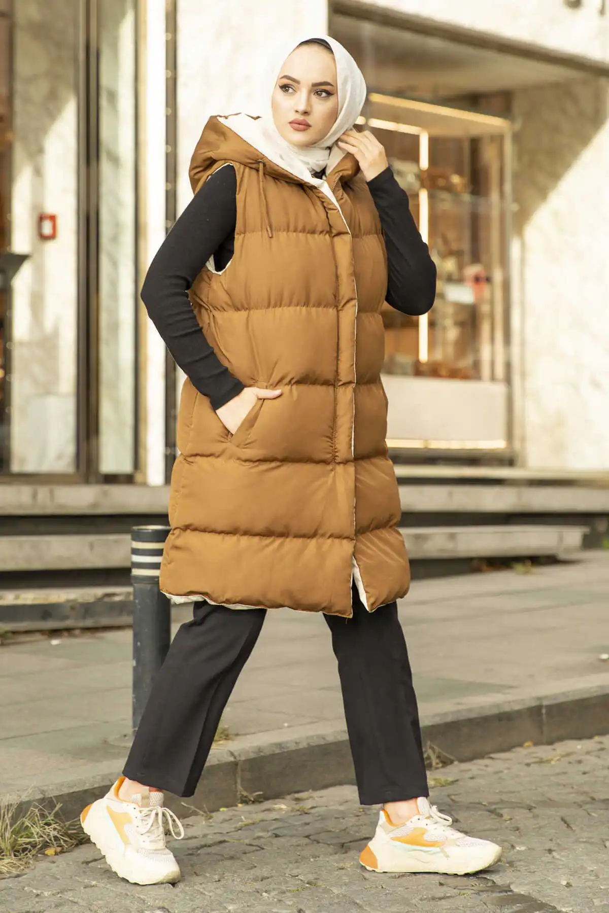 Double-Sided Hijab Inflatable Vest Coffee