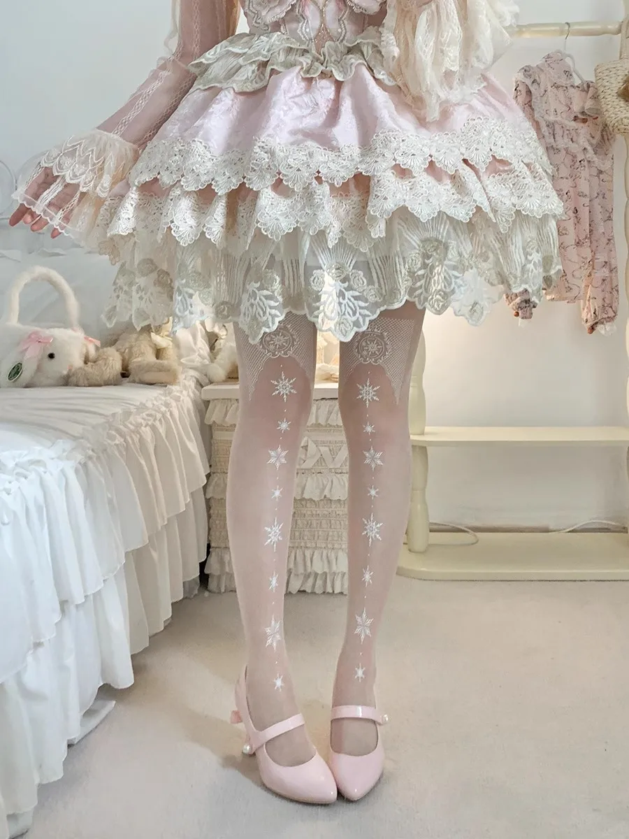 

Новые оригинальные носки Snowflake Lolita для женщин, весенне-летние, свободного кроя, с принтом ананасов, в японском стиле, с принтом, в виде колготок