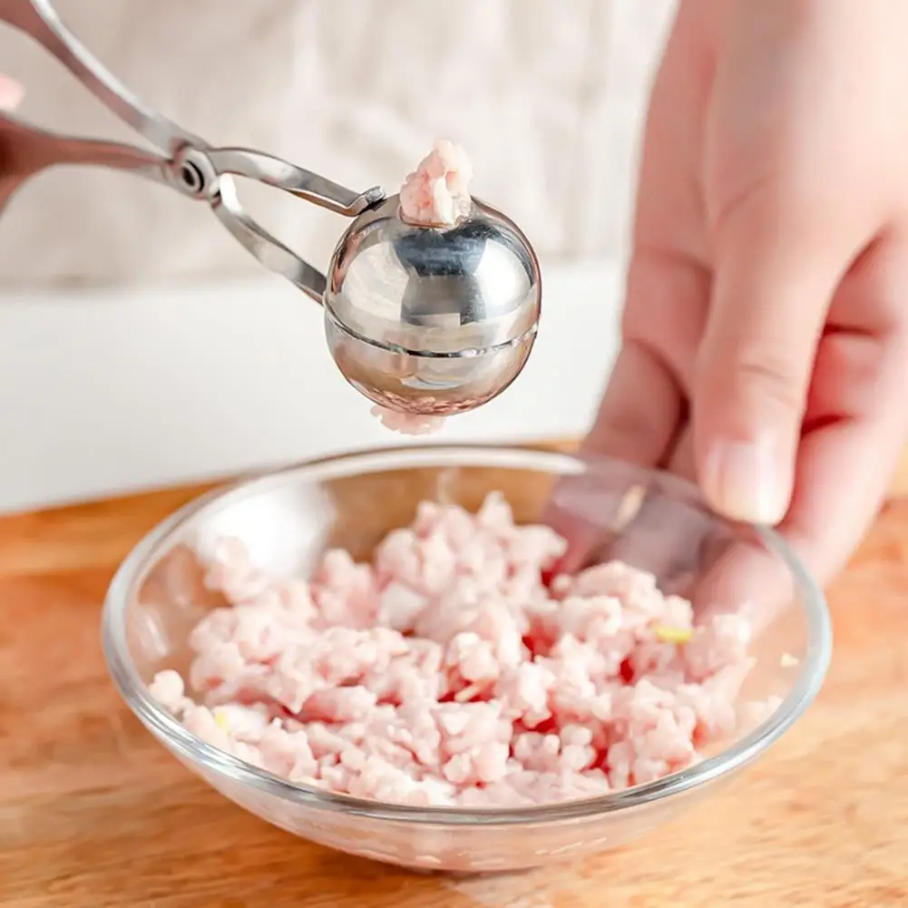 Meatball Press Tool Stainless Steel Meatball Maker Mold Fish Ball Shaping Tool Rice Ball Forming Clip Kitchen Gadget for Pasta