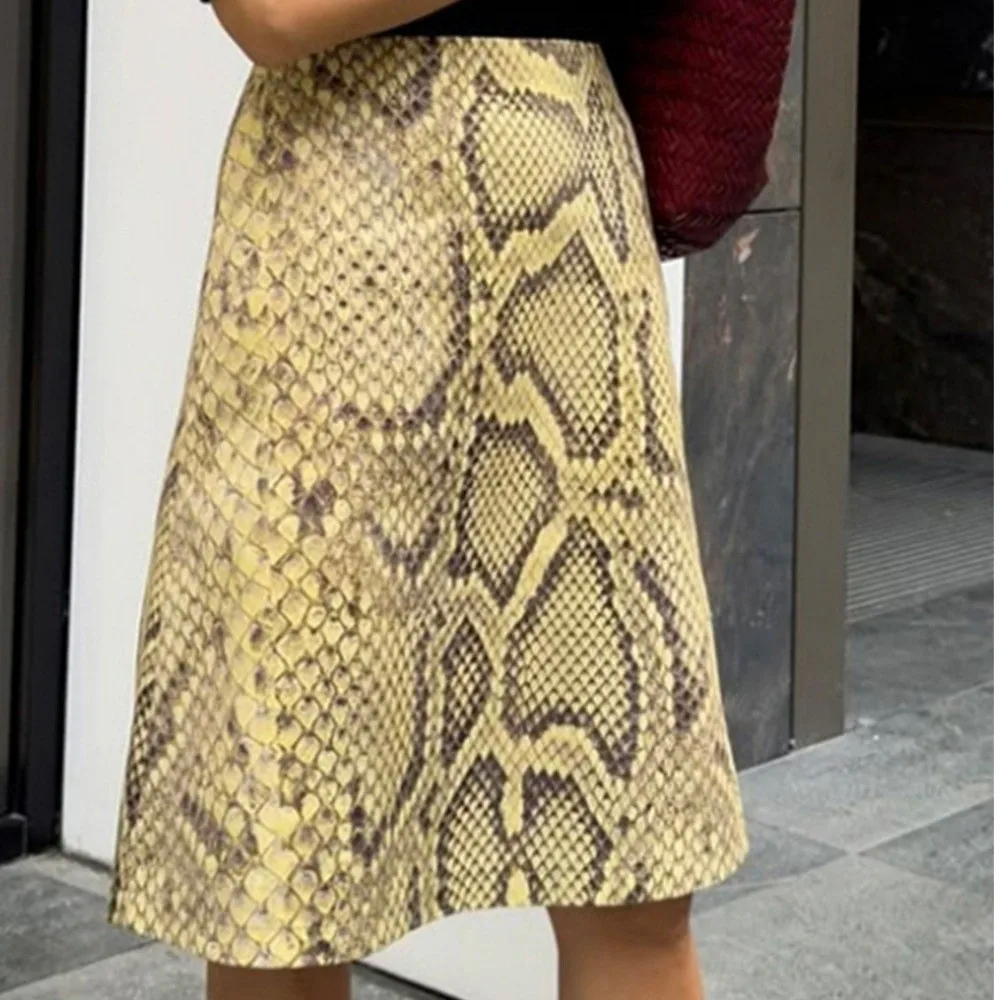 Slim Fit Leopard Straight Skirt Midi Length Serpentine Print High Waist Half Dress Summer A Line Women Long Skirt Summer Season