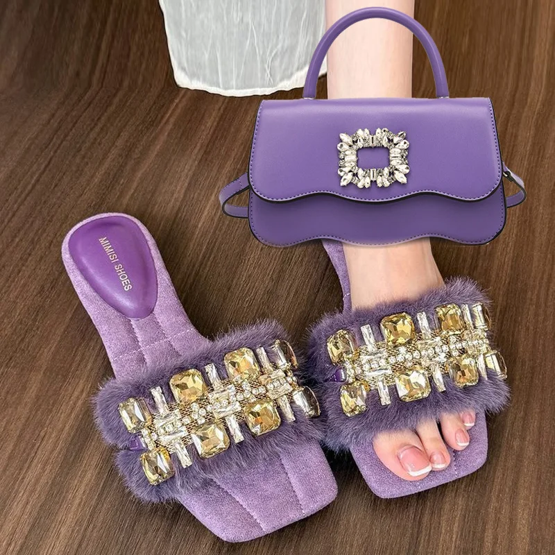 

Luxury Rhinestone Fuzzy Slippers Women's Autumn New Comfortable Open Toe Slippers Rhinestone Shoulder Bag Small Square Bag Set