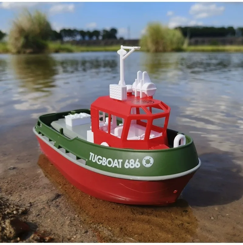 1:72 Scale Remote Controlled Boat 686 Dual Motor Simulated Tugboat Mini Tugboat Rechargeable Children's Toy Boy Christmas Gifts