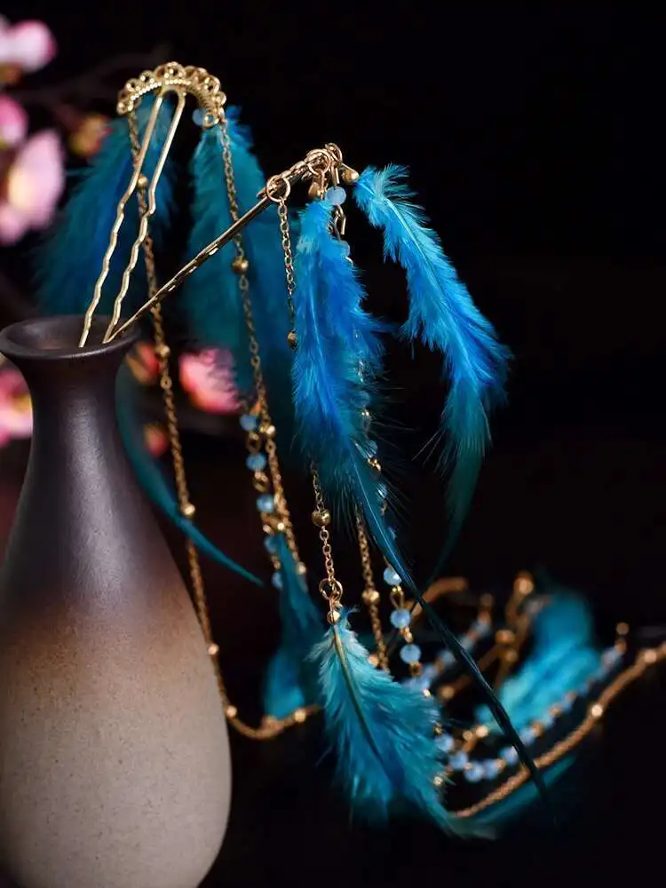 Nuevo carnaval Halloween Cos Cosplay plumas de pavo real azul corona para el pelo traje Hanfu sombreros antigüedad borlas accesorios para el cabello