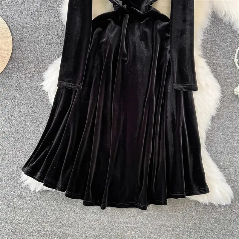 Light Luxurious Temperament Velvet Dress Full Sleeve Mesh Beading Round Neck Slim A-Line Elegant Long Dress Women Autumn Z3773