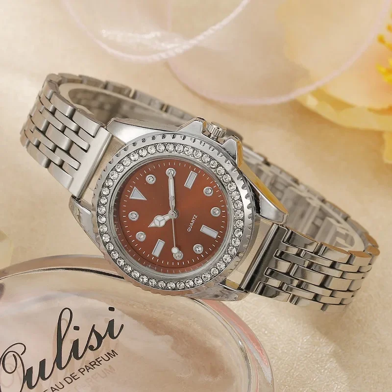 2026 New Fashionable Women's Minimalist English Style Watch Dress Watch Alloy Watch Strap Elegant Ladies' Watch Holiday Gifts