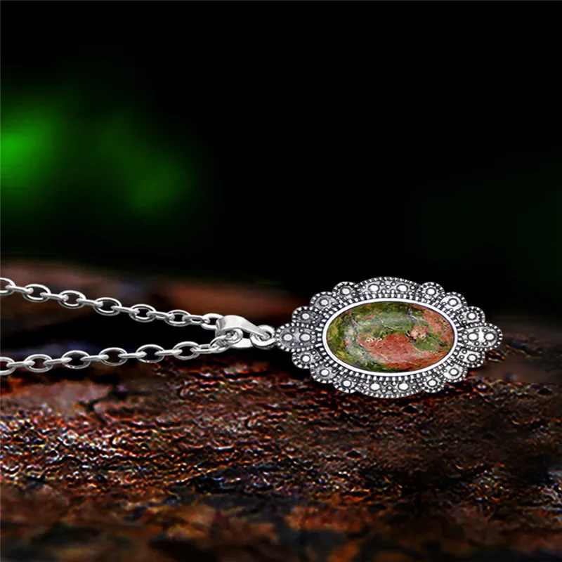 Vintage Look Natural Stone Unakite Leaf Pendant Necklace For Women Antqiue Silver Plated Stainless Steel Chain Fashon Jewelry