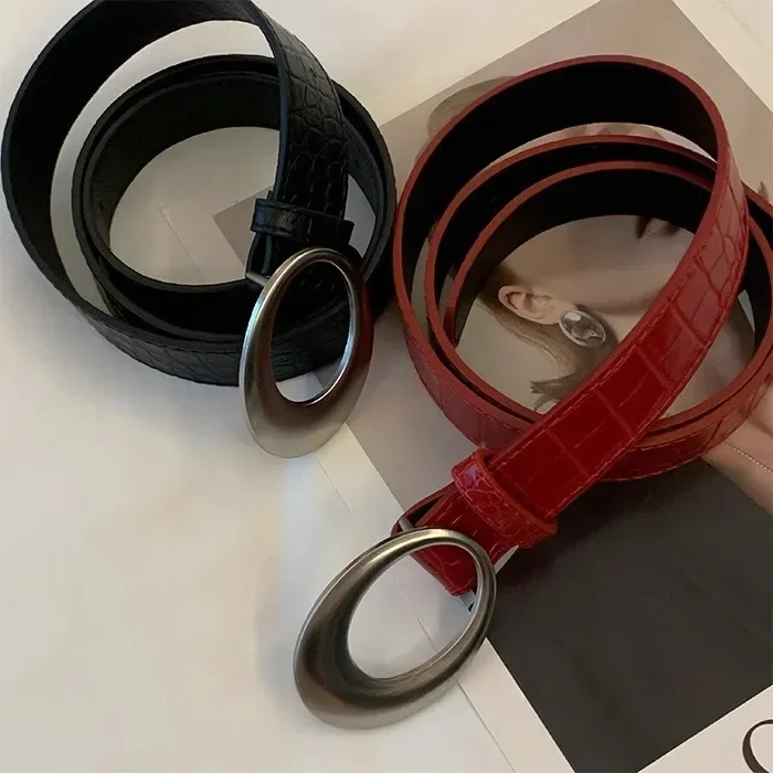 Y2K Damengürtel American Vintage Classic Krokodilmuster Modegürtel Einfache Dornschließe Rot Schwarz Gürtel Bekleidungszubehör