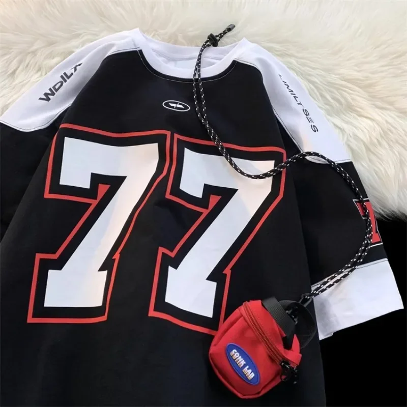 American Retro Men SportsT-shirt High Street Casual Basketball Tops Hip-hop Couple Trendy Brand Oversized T-shirt Harajuku Tees image 3