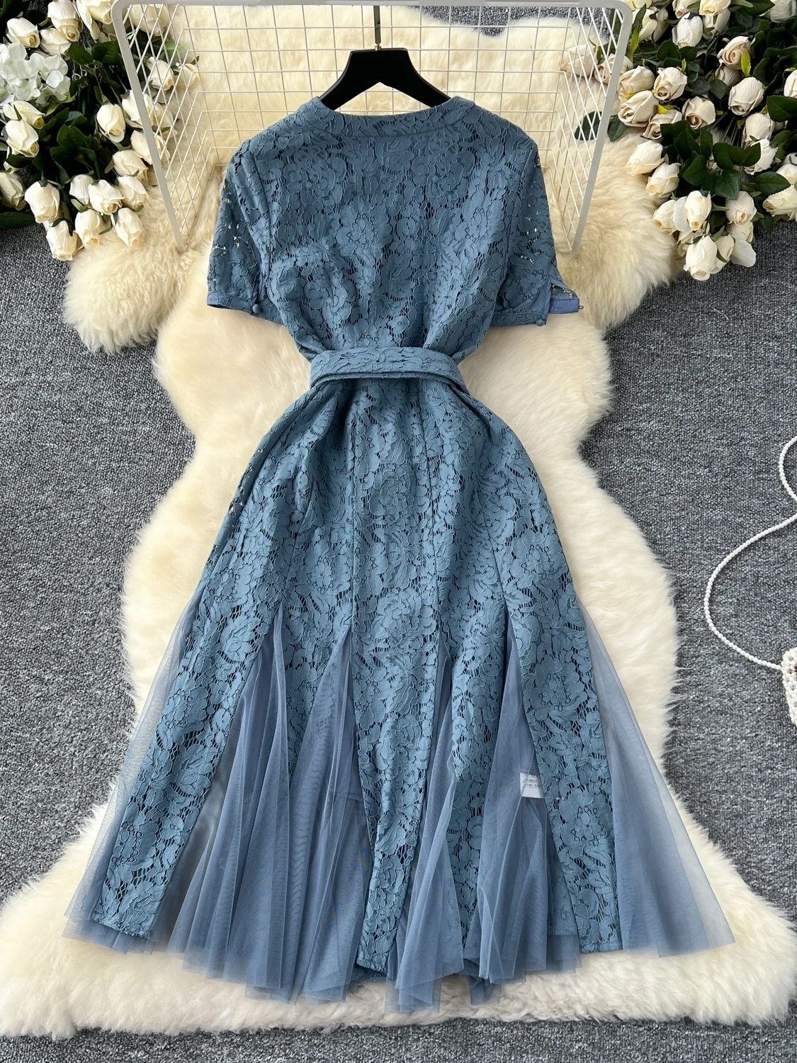 Summer Holiday Flower Embroidery White Lace Prom Dress Women Short Sleeve Single Breasted Crystal Diamonds Evening Party Vestido