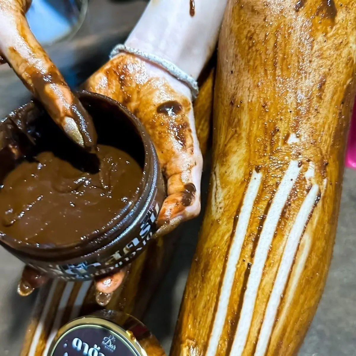 thai-honey-sugar-body-scrub-milk-soothing-moisturizing-skin-exfoliator-nourishing-care-400g