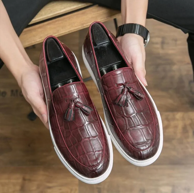 

New Black Men's Vulcanize Shoes Brown Slip-On Sneakers Tassels Handmade Men Shoes Free Shipping Size 38-45