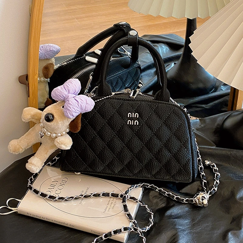 

High-End Niche Crossbody Bag with Unique Style - Trendy Exquisite Versatile Design for Women's Sweet Casual Retro Use