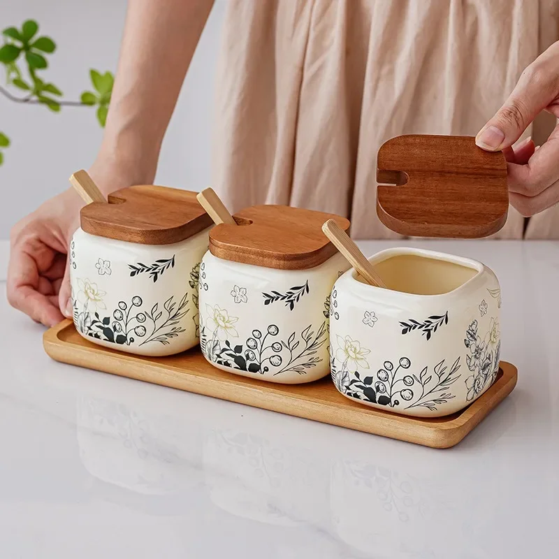 Japanese Creative Blue and White Ceramic Seasoning Jar 3-piece Set Household Kitchen Spice Jar Salt Shaker Sugar Seasoning Box