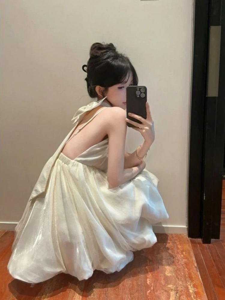 Backless Bowknot 퍼프 드레스 여성 민소매 우아한 공주 스타일 요정 Tulle 미니 드레스 여름 세련된 흰색 패션 의상 새로운