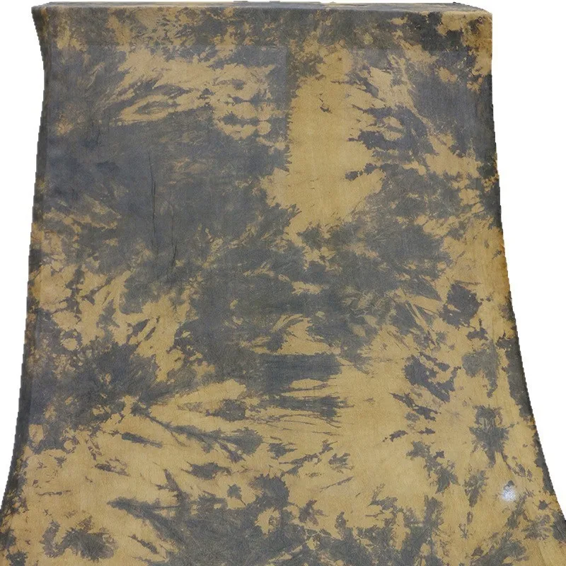 Tie-dyeing meets a niche fabric with the of old tussah silk