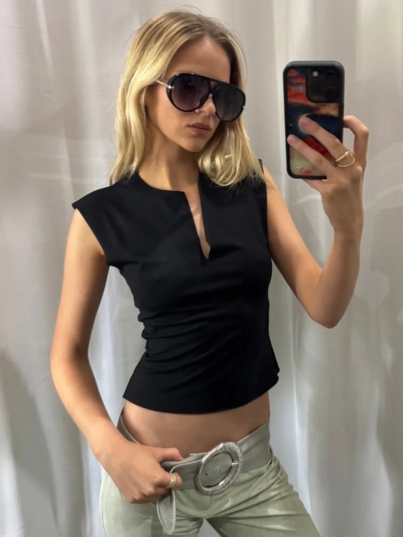 Dulzura V-Neck Sleeveless Slim Fit Tank Top Women'S Fashion Casual Versatile Y2K Top Office Street Style Spring Summer Clothes