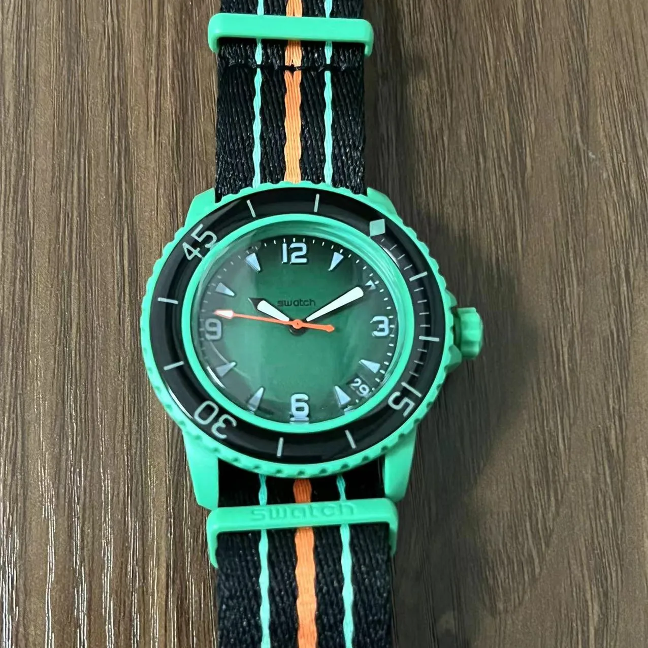 Quartz Watch for Men's Nylon Braided Strap Waterproof Luminous Sports with Chronograph Fashion Wristwatch Male