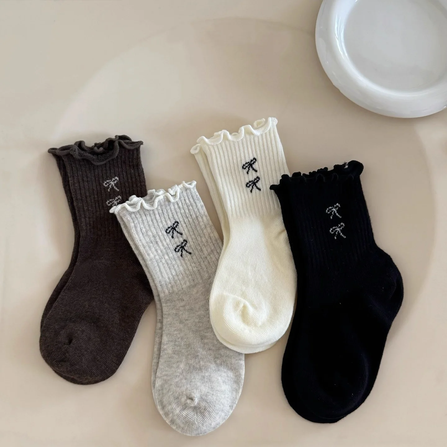 4 Pairs/lot Children's Girls Socks Ruffled Sweet Bow Mid-tube Socks For Girls Solid Versatile Kids Student Sock Spring Autumn