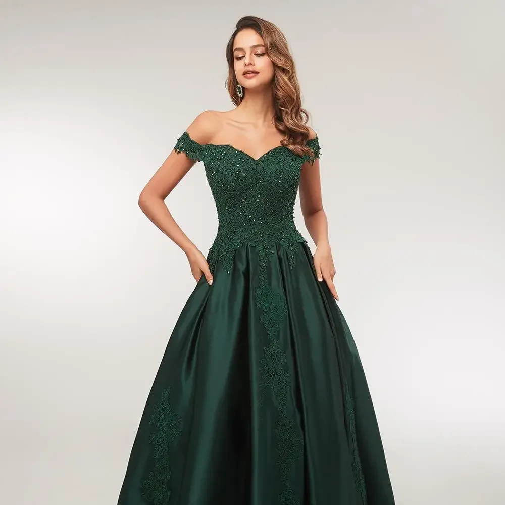 ชุดราตรีทรงเอไลน์หรูหราแบบเปิดไหล่ประดับลูกปัด ชุดงานเลี้ยงปักลายยาวสีเขียวเข้ม