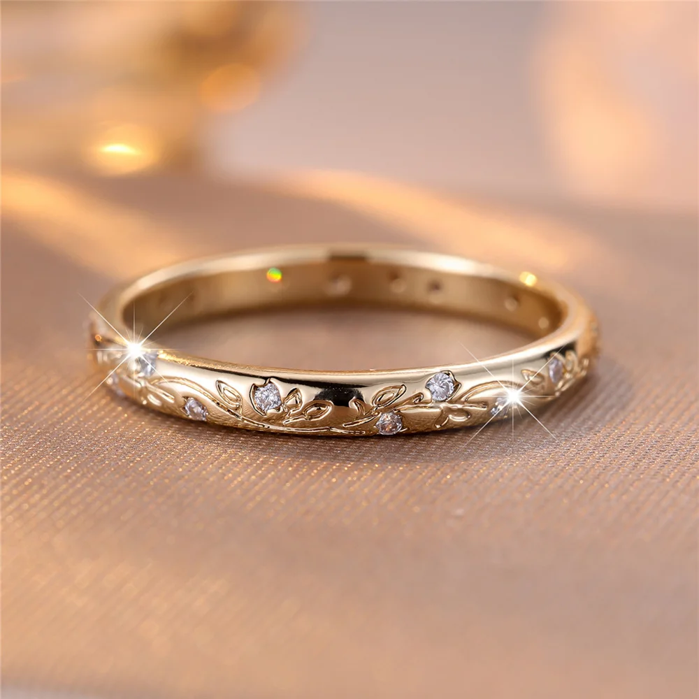 Luxury Female White Flower Round Zircon Stone Ring Dainty Gold Color Wedding Jewelry For Women