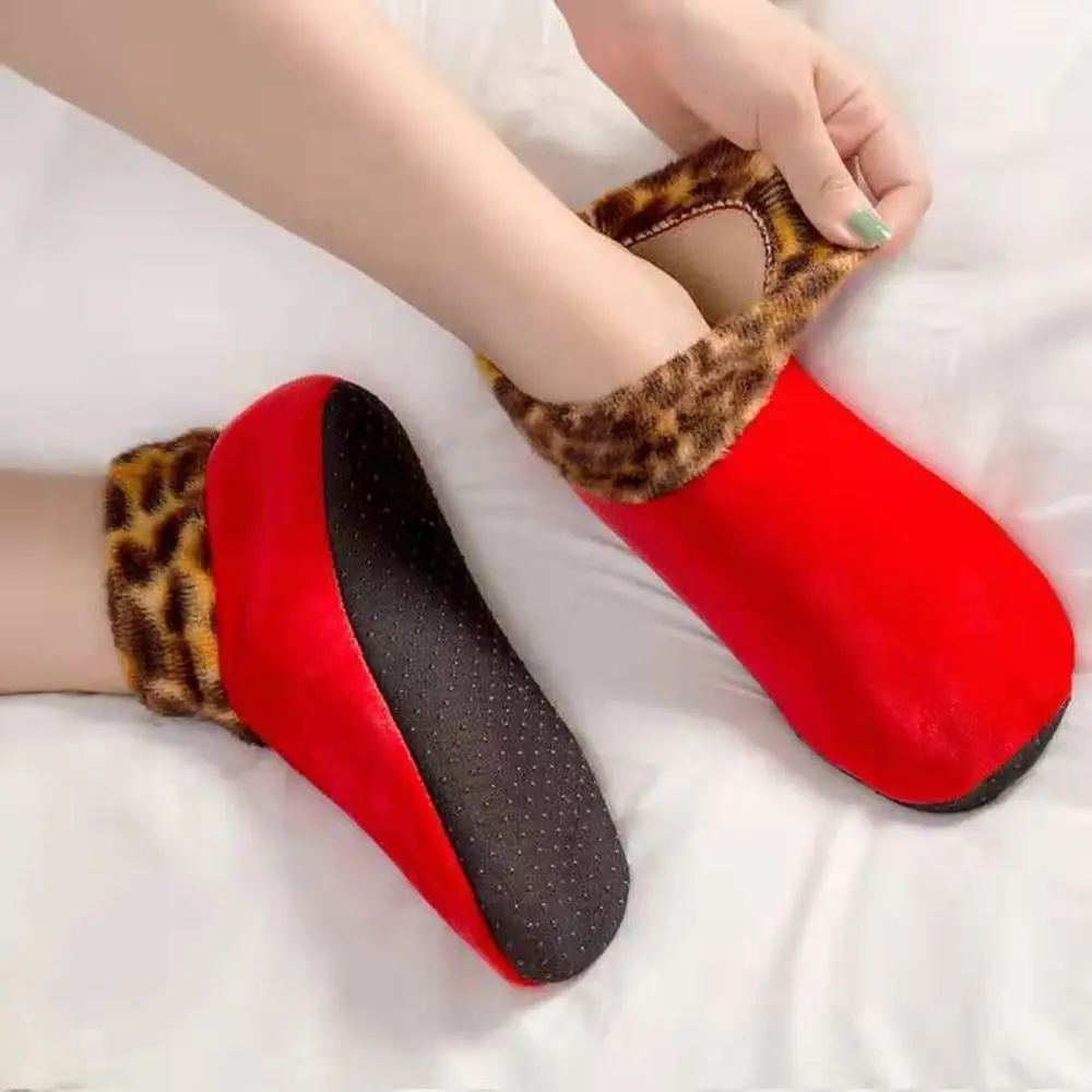 Chaussettes épaisses et antidérapantes pour femmes, imprimé léopard, couleur unie, chaussures de sol d'hiver, pantoufles de maison
