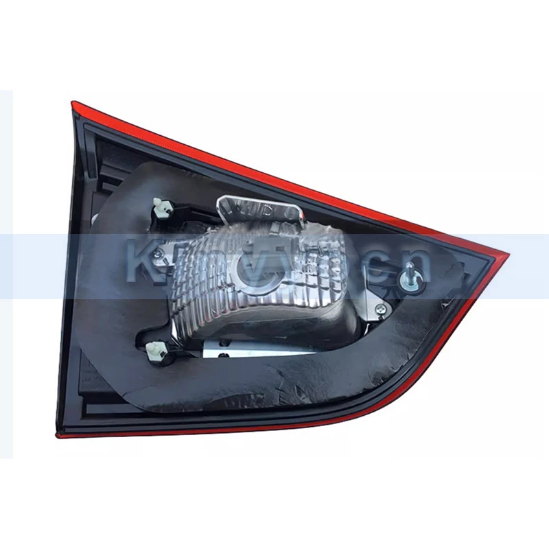 Rear Bumper Tail Light Tail Lamp For Suzuki SX4 S-cross 2017 2018-2019 2020 2021 Taillight Taillamp Brake Light
