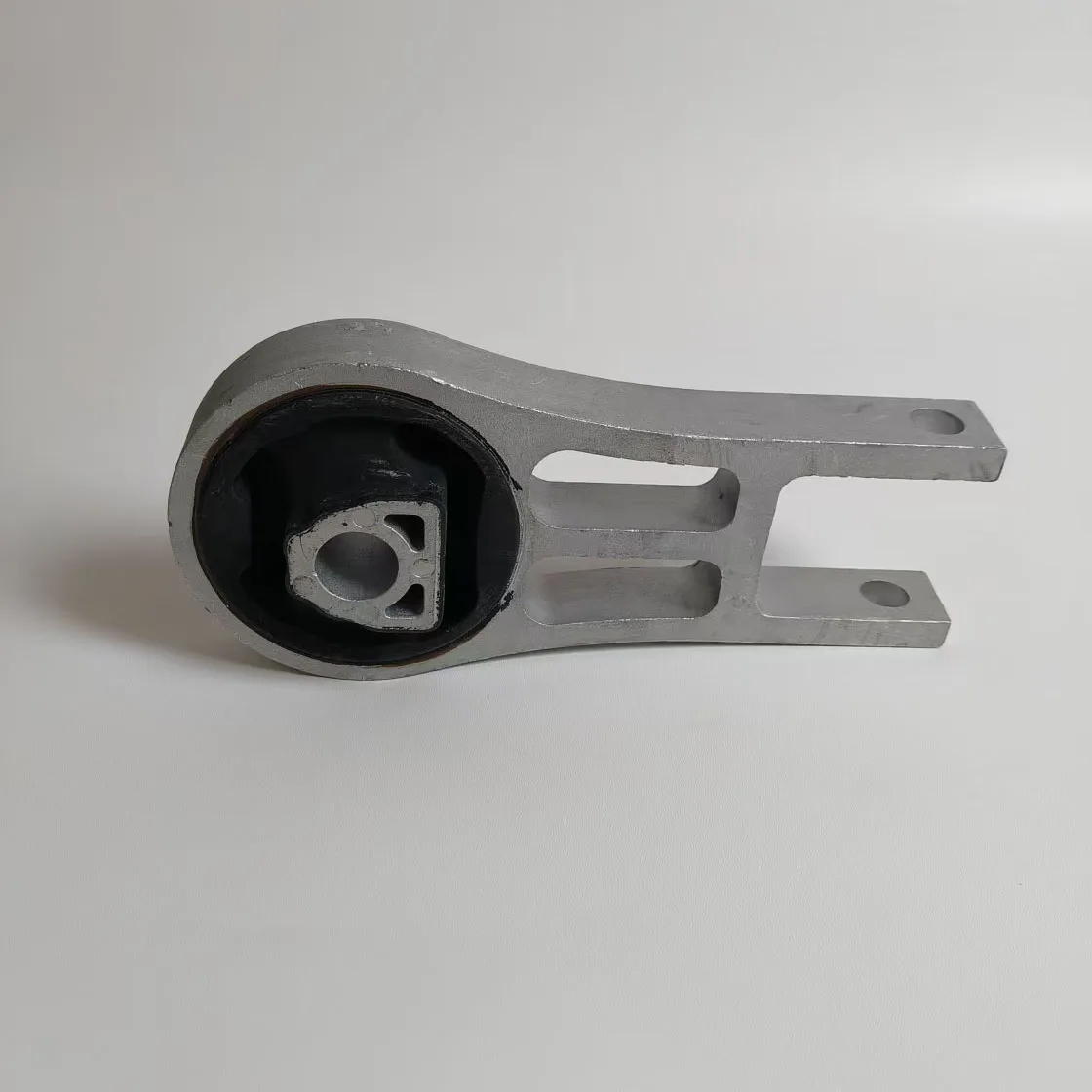 مناسب لكرايسلر 200 2015-2017، جيب شيروكي 2014 - 2018 ناقل الحركة الخلفي الأوتوماتيكي 68240438 أأ