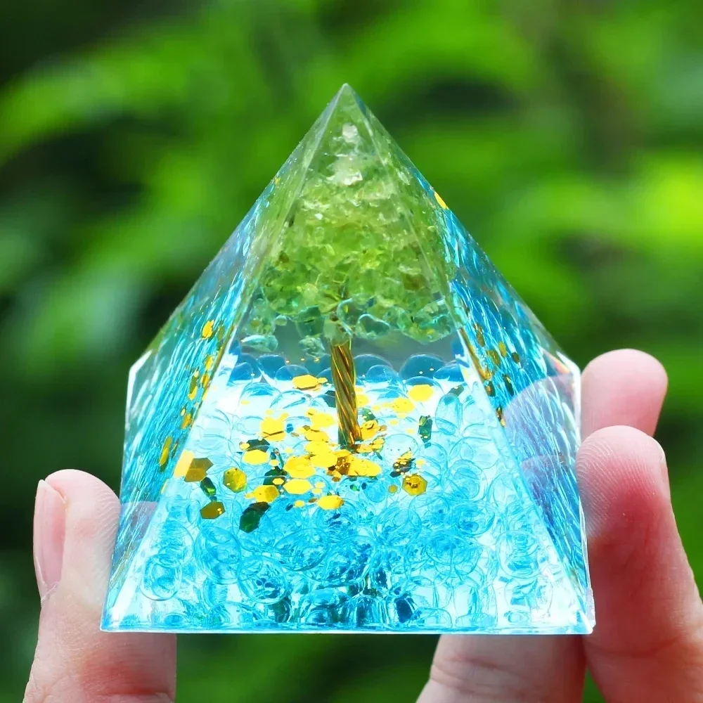 Energy Pyramid Gifts Orgonite Reiki Natural Amethyst Peridot Reiki Chakra Meditation Tool Room Decor Crystal Pyramid