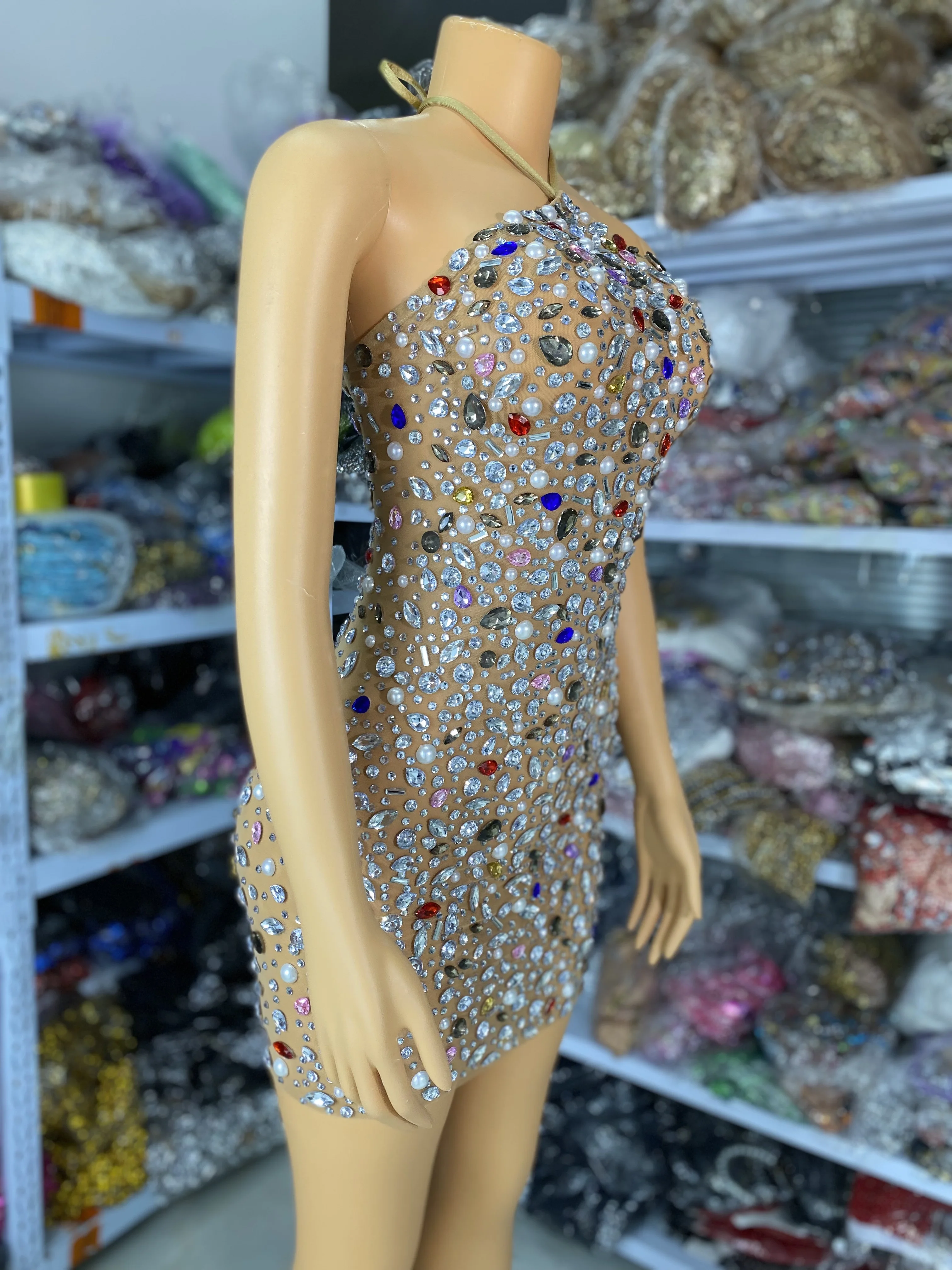 女性の高級カラフルなラインストーンメッシュボディコンミニドレス高弾性イブニングクラブパーティーナイトバー DJ ゴーゴードレスステージ衣装