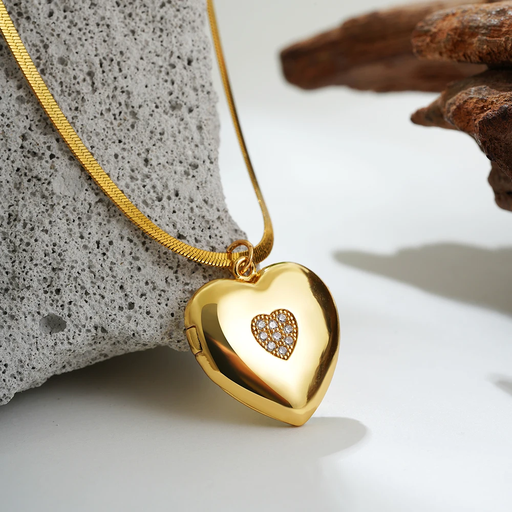 Collier pendentif médaillon coeur d'amour romantique pour femmes filles Zircon ouvrable Album cadre Photo serpent chaîne colliers cadeau pour elle