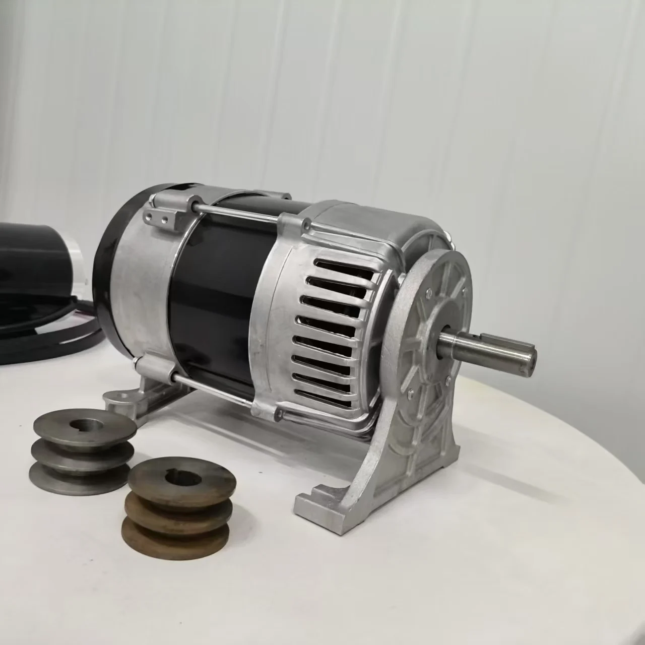 مع محرك قيادة تيار مستمر مولد مغناطيسي دائم 220 فولت 230 فولت 380 فولت دينامو 10000 واط مولد هادئ #4