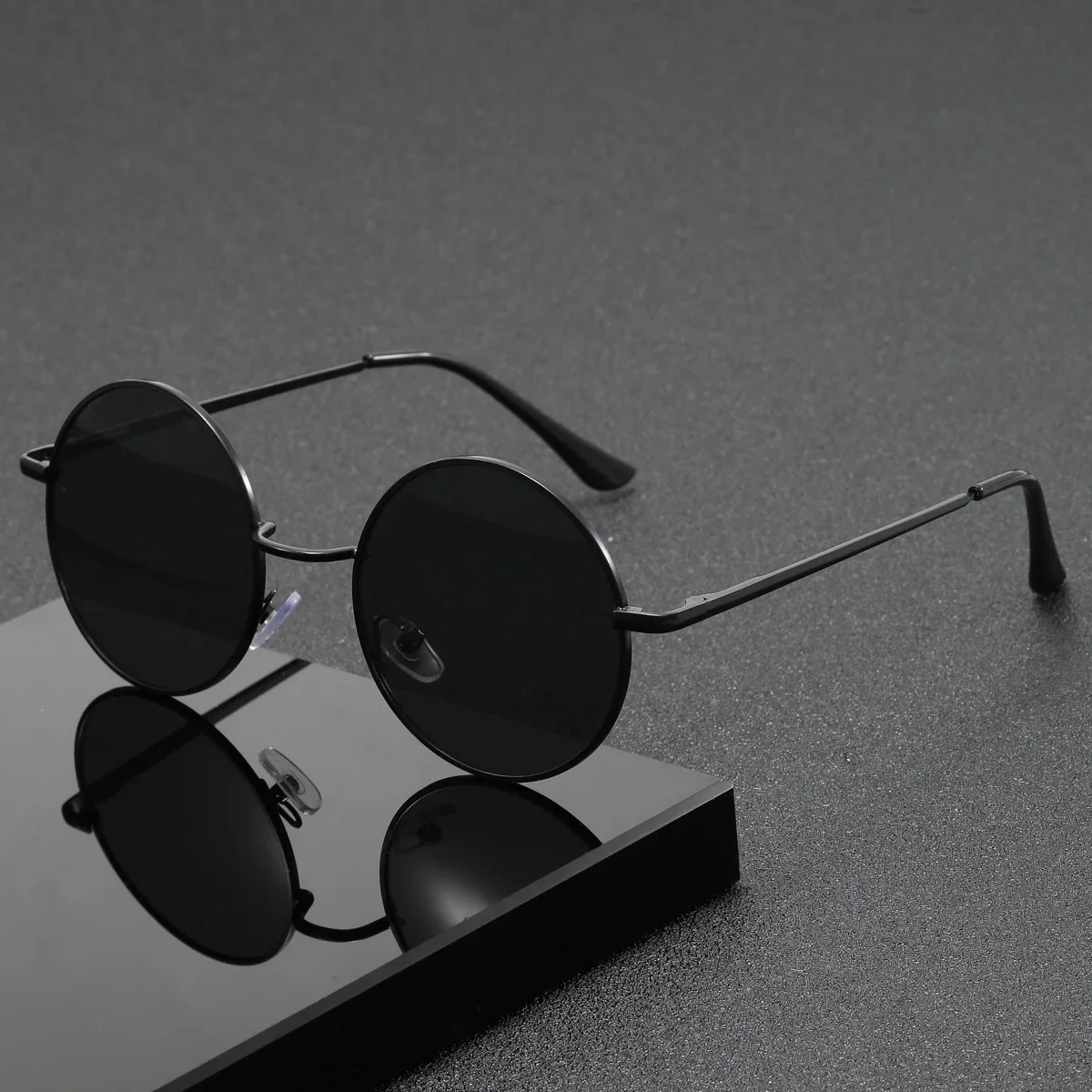 نظارات شمسية نسائية صغيرة مستد - مراجعة Sunglasses Uv400 وسعره