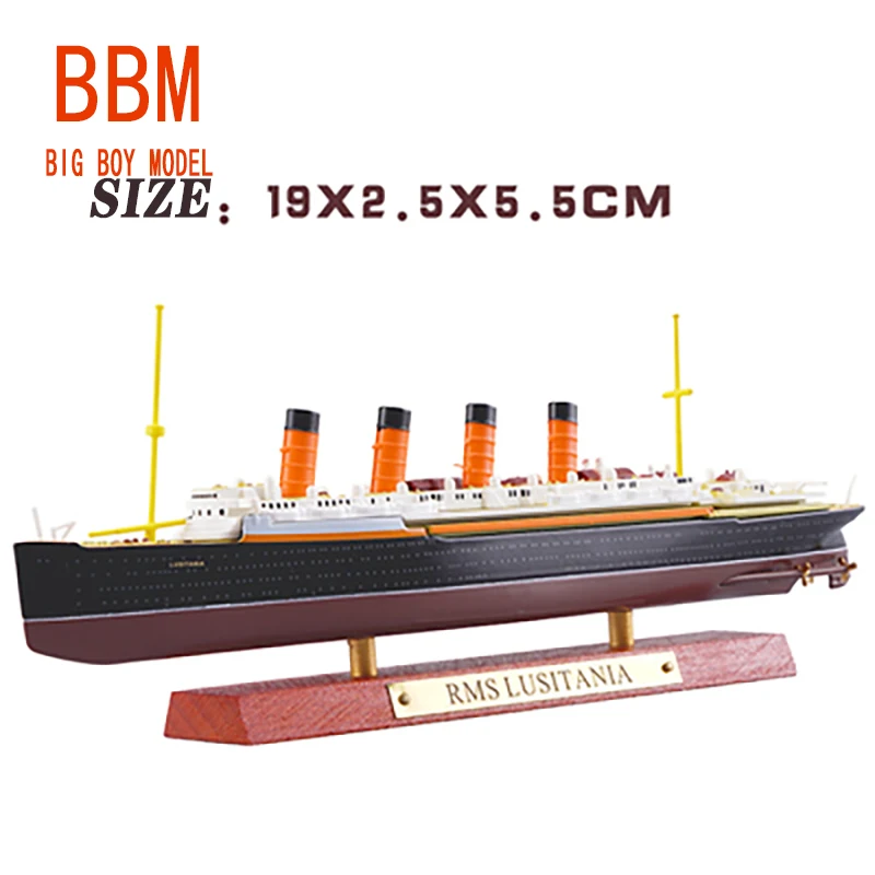 Diecast Model Boat Normandy Liner Model Alloy Ship Model Collectible Ornaments Toys for Children Christmas Gift for Boys