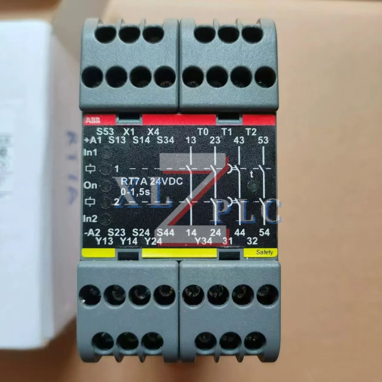 Modul Keamanan 2TLA010028R2000 2TLA010029R0000 2TLA010033R3000 Asli Baru