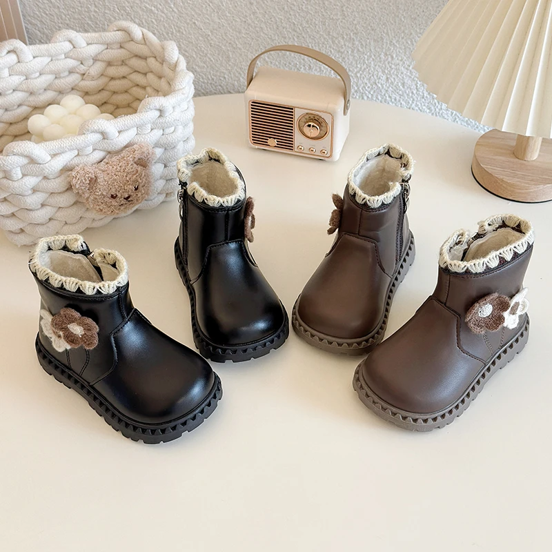 شتاء جديد بنات موضة حذاء من الجلد زهرة حلوة الأميرة السببية للأطفال القطن الأحذية حفل زفاف أطفال أحذية قصيرة أفخم