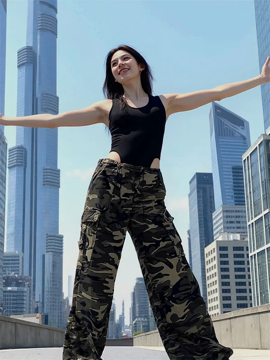 Camouflagebroek Dames Cargobroek Visnetpaneel Dames Doorschijnend detail Fashion Statement Edgy Rock Punk Gothic