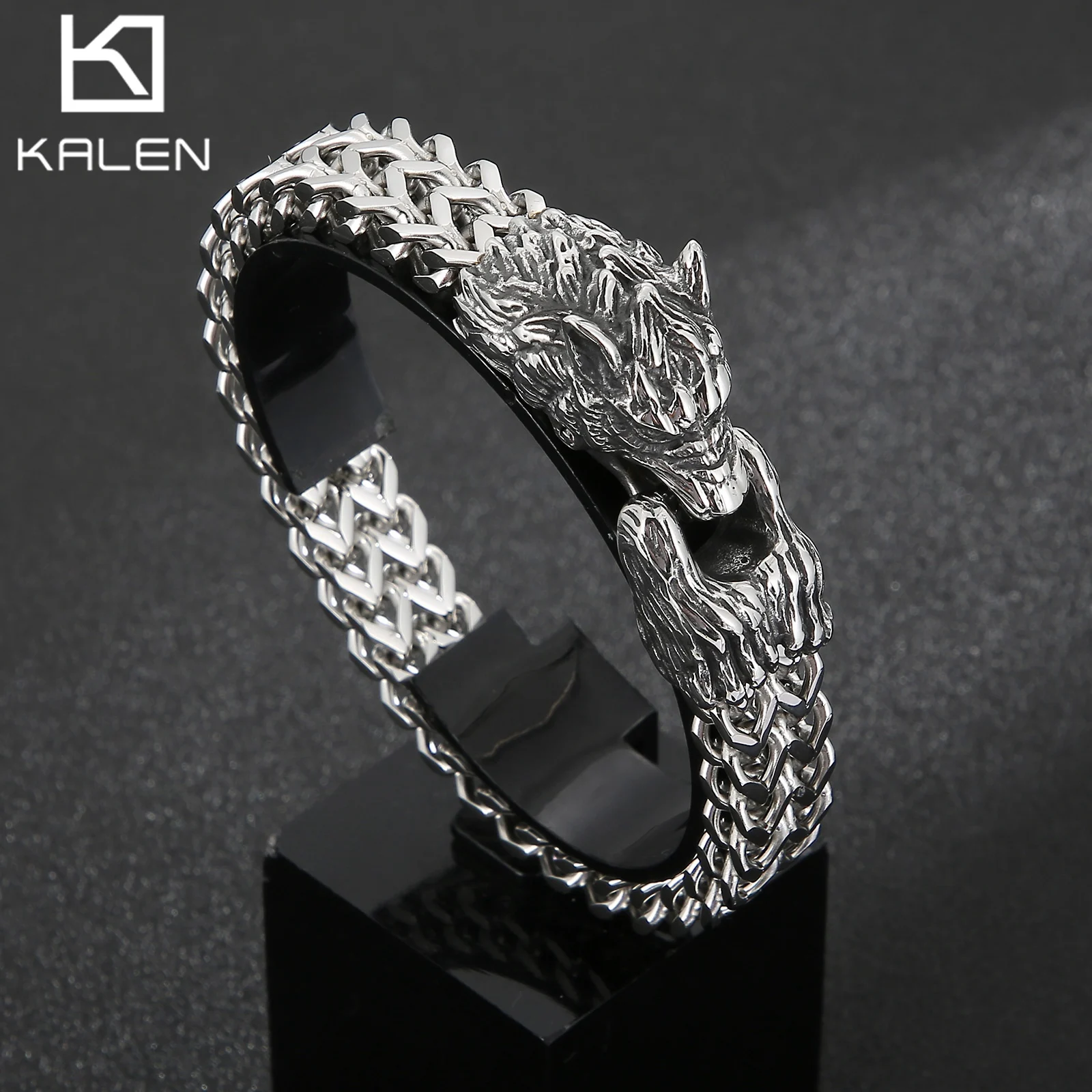 

12mm Wolf Bracelet With Mesh Chain - 316L Stainless Steel - KB148348-KJX