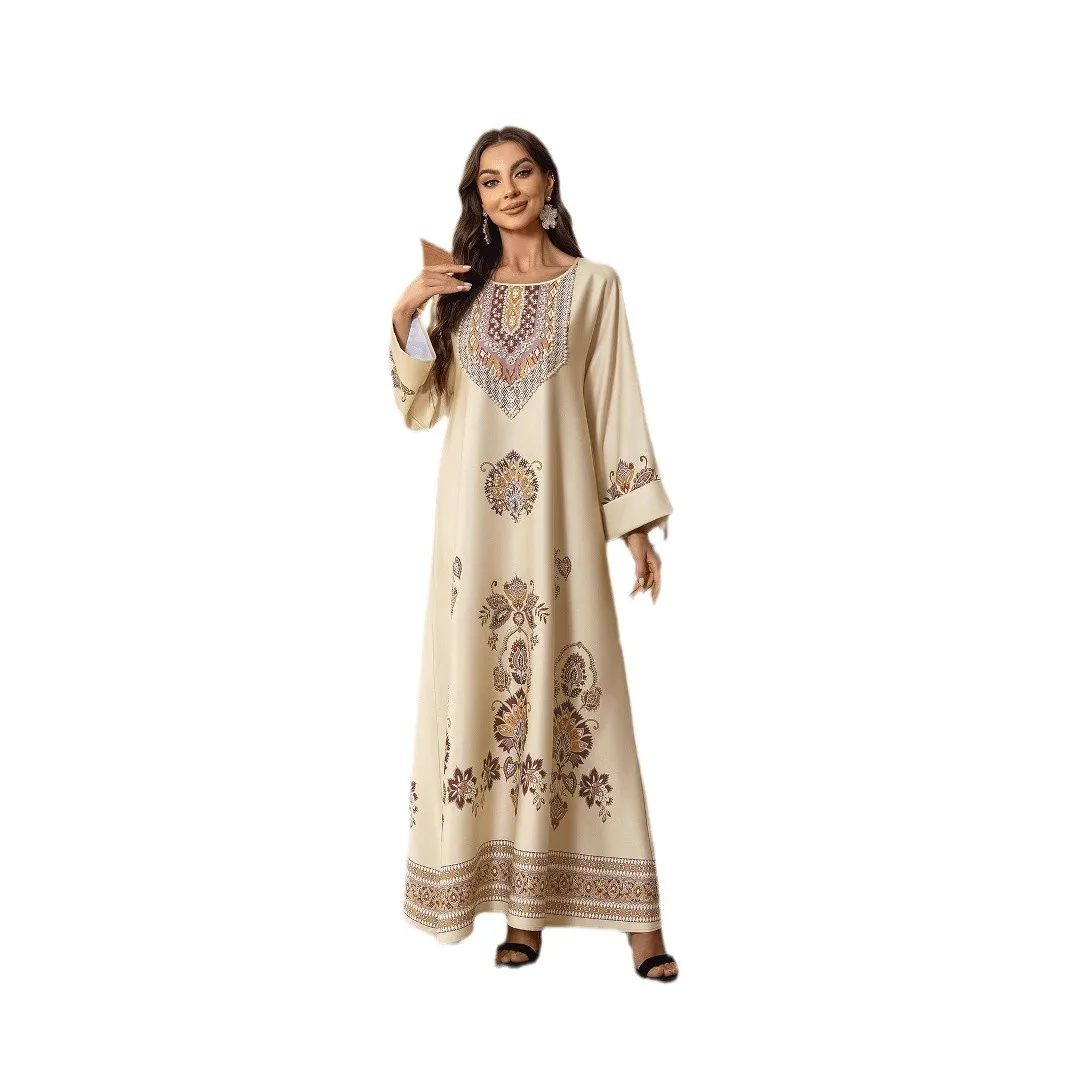 

Middle East, Europe and The United States Muslim Dress Round Neck Printing Hot Diamond Beads Loose A-shaped Robe