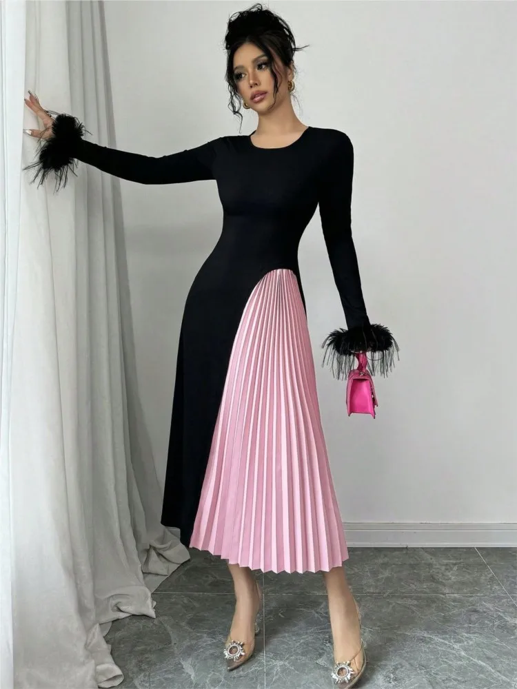 

Autumn Plush Patchwork Dress Vestido Dresses 2025 Woman Pleated Contrast Long Sleeves Slim Fashion Elegant Temperament Commuting