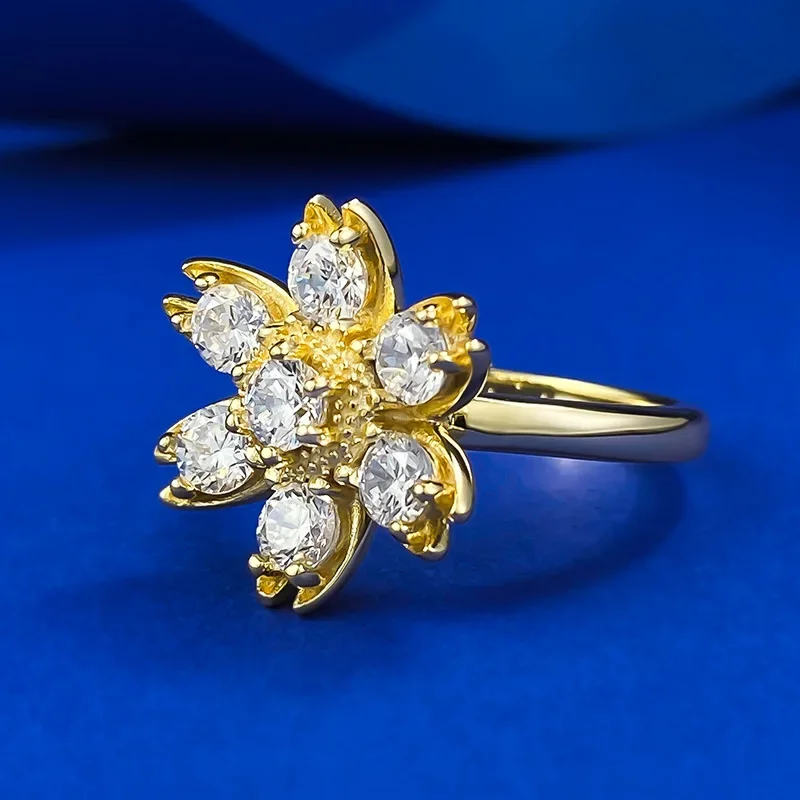 New S925 Silver Creative Flower Fashion Personalized Diamond Embedding Elegant and Unique Daisy Sunflower Ring Ring