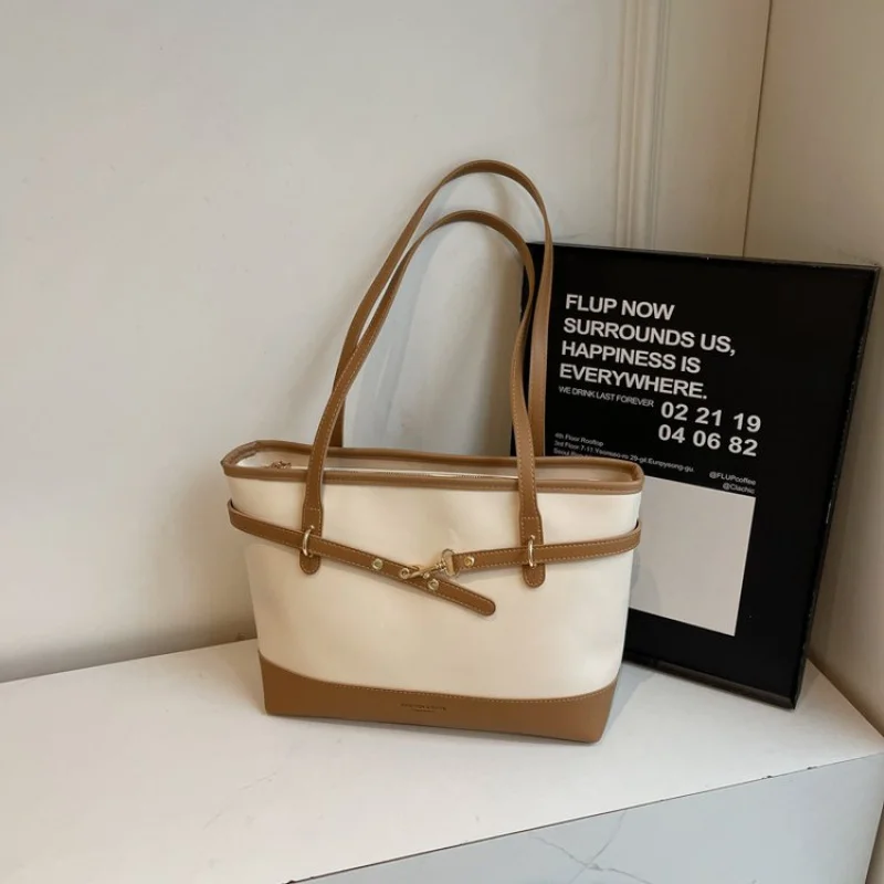 

Fashionable Women's Tote Bag Crafted From Waxed Leather Featuring Casual Simple Vintage And High-End Long-Lasting Look ​