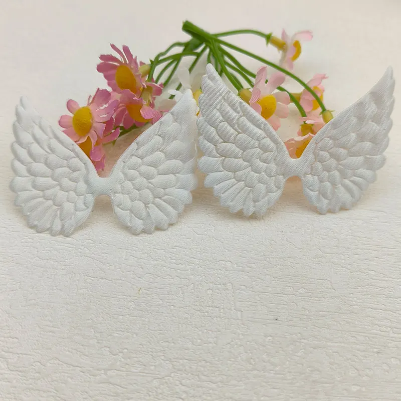 40 Stück Weiße Satin-Engelsflügel-Aufnäher Geprägte Stoffapplikationen für DIY-Bastelarbeiten und Dekoration – Detail 6