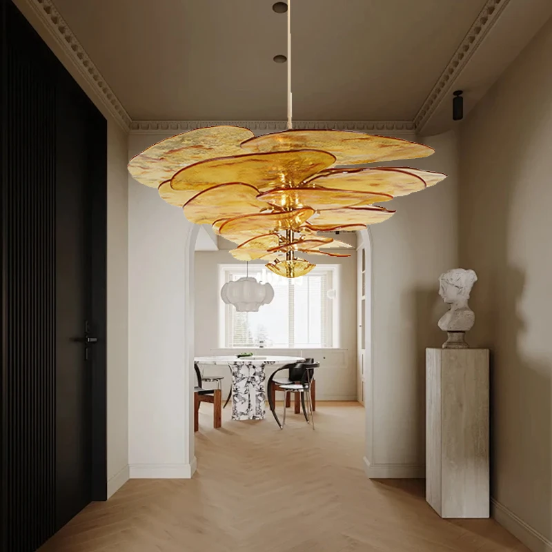 

Modern Room Decoration Amber Glass Pendant Light Luxurious Retro Pendant Light Duplex Villa Designer Lighting Fixtures